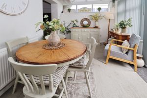 BEAUMONT AVENUE- click for photo gallery